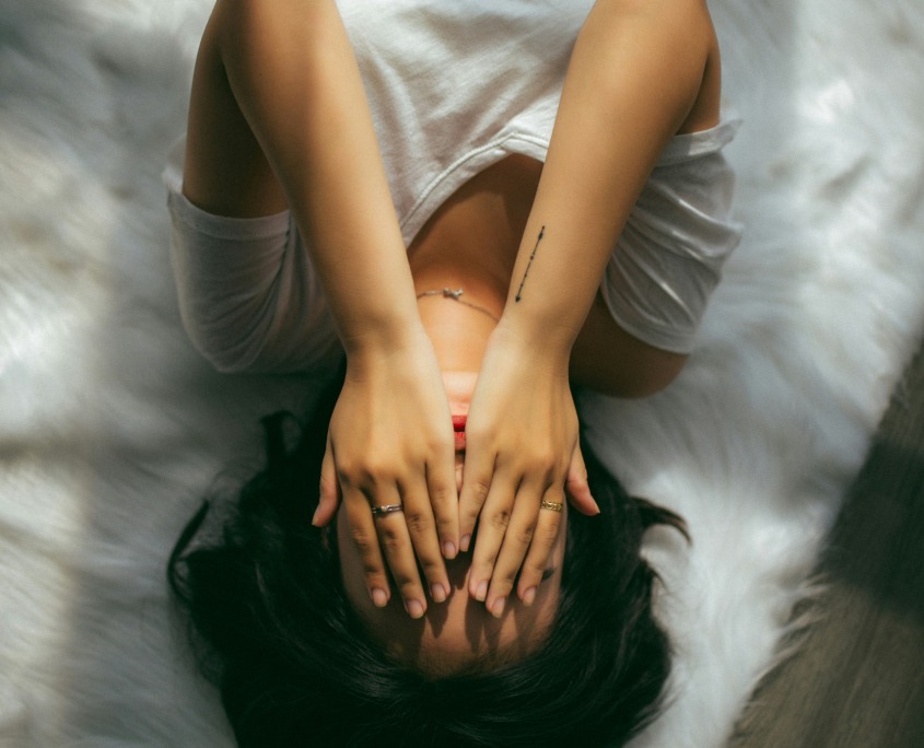 Frau in Verzweiflung - Psychotherapie in Karlsruhe