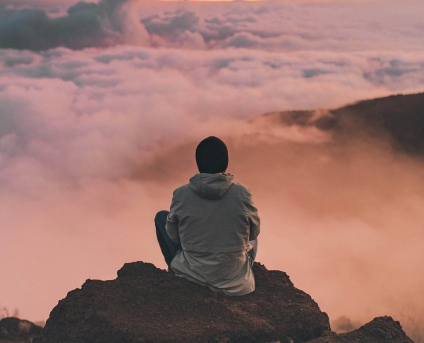 Ruhige Atmosphäre für Achtsamkeitstraining und Stressbewältigung